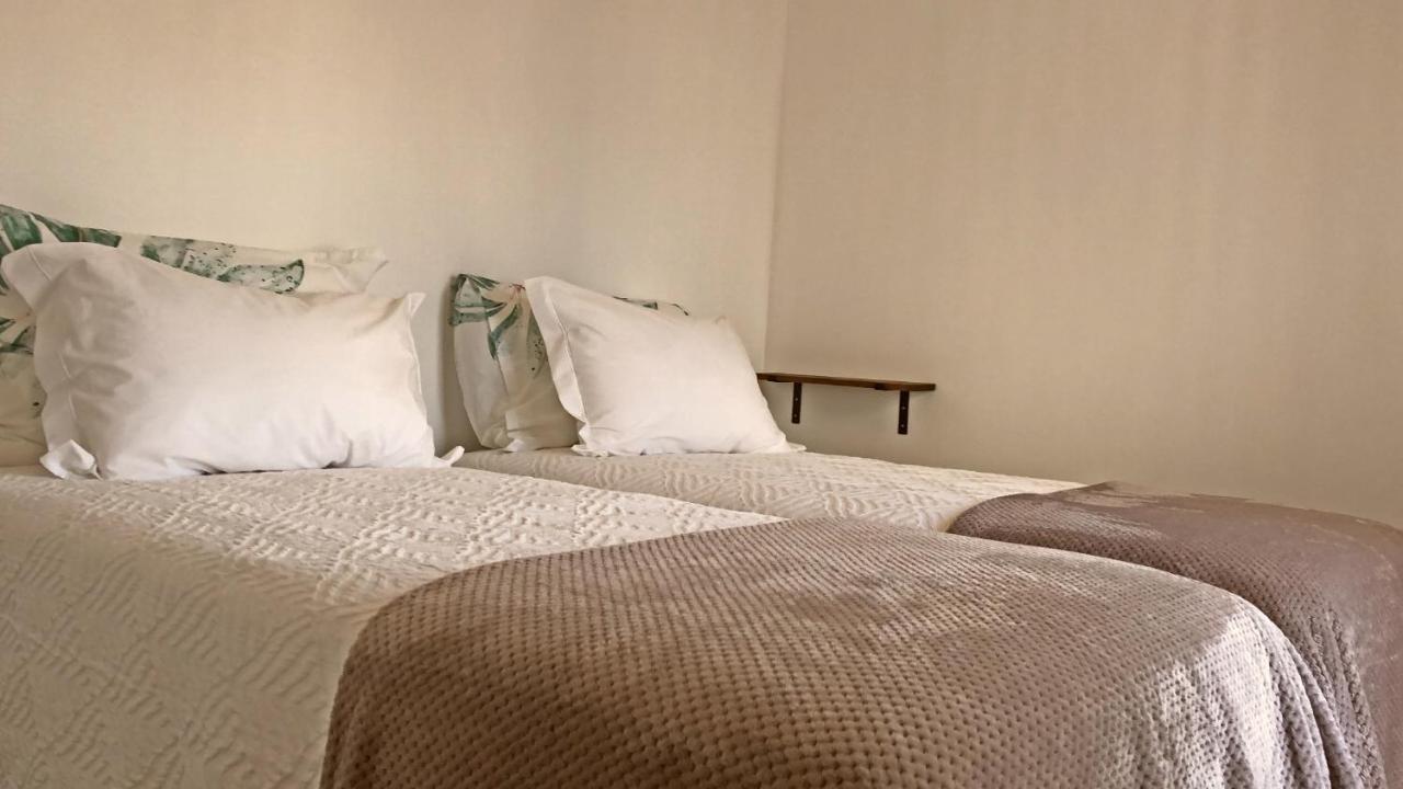 Na Casa Da Fatima Apartment Вила Нова де Милфонтеш Екстериор снимка